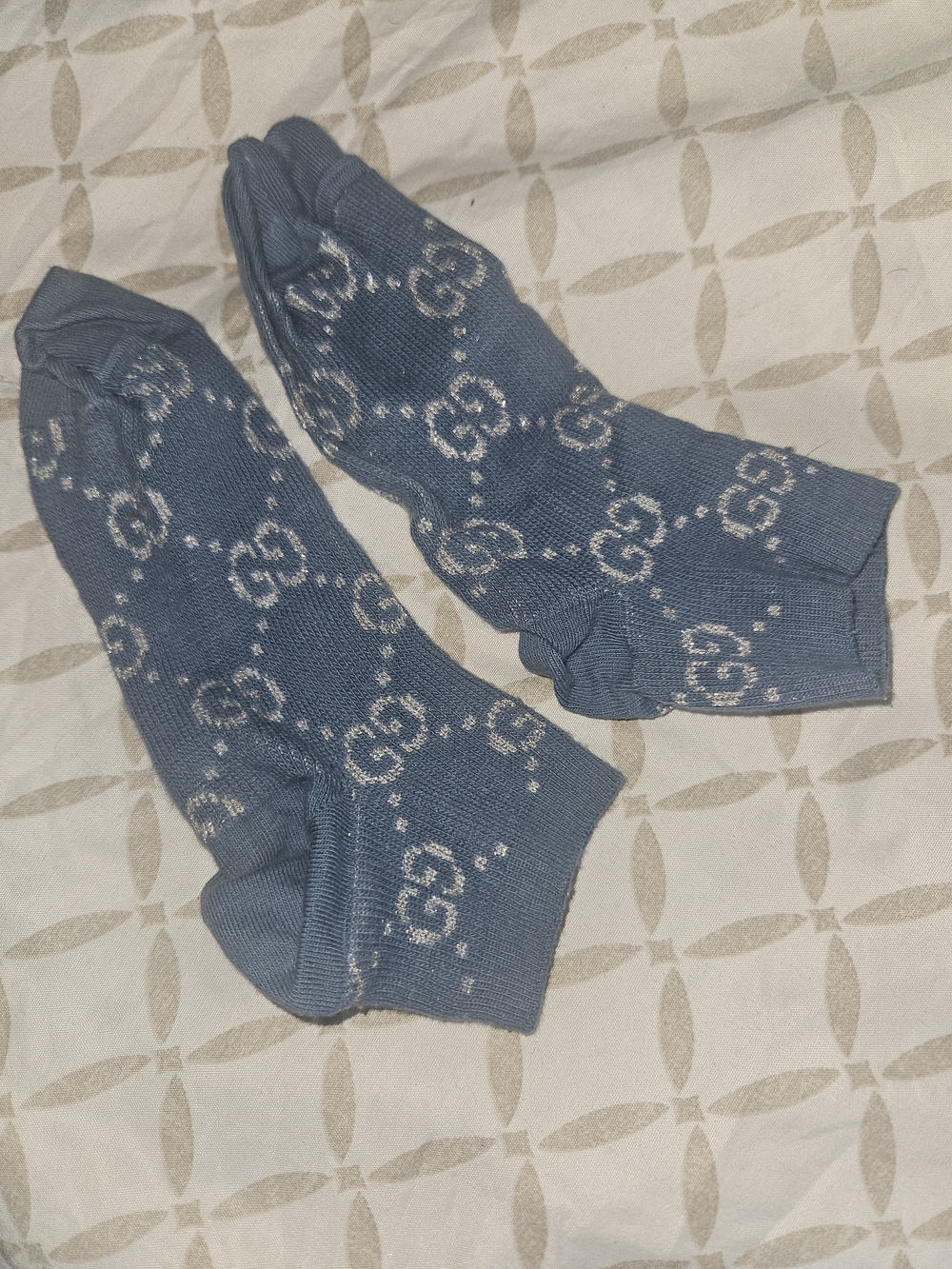 Authentic Gucci Socks - Picture 2 of 2
